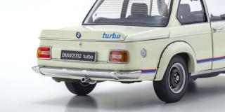 BMW 2002 Turbo weiß Kyosho 1:18 Metallmodell