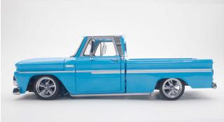 Chevrolet C10 Styleside 1965 Pick Up *Lowrider*, blue/white roof SunStar Metallmodell 1:18