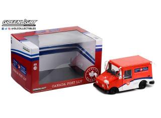 Canada Post Long-Life Postal Delivery Vehicle (LLV), red/white Greenlight 1:18