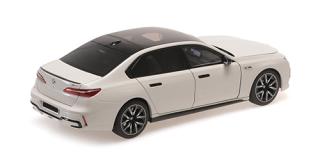 BMW i7 M70 (G70) - 2024 - WHITE METALLIC Minichamps 1:18 Metallmodell mit zu öffnenden Hauben und Türen!