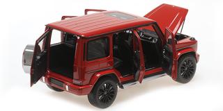 MERCEDES-BENZ G-CLASS (W 463) - 2020 - RED Minichamps 1:18 Metallmodell (Türen, Motorhaube, Kofferraum zu öffnen!)