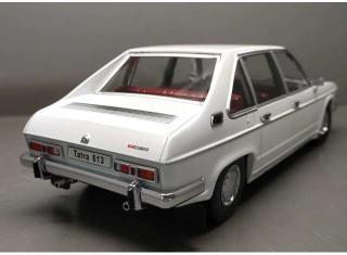 Tatra 613, white 1979 Triple9 1:18 (Türen, Motorhaube... nicht zu öffnen!)