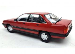 Audi 100 C3 1989 tornado bright red  Triple9 1:18 (Türen, Motorhaube... nicht zu öffnen!)