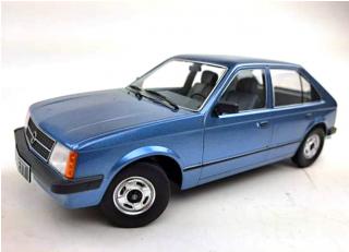 Opel Kadett 1984 D 5-door, blue metallic with blue-grey interior Triple9 1:18 (Türen, Motorhaube... nicht zu öffnen!)