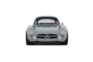 S-KLUB MERCEDES GULLWING 2021 NARDO GREY GT Spirit 1:18 Resinemodell (Türen, Motorhaube... nicht zu öffnen!)