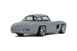 S-KLUB MERCEDES GULLWING 2021 NARDO GREY GT Spirit 1:18 Resinemodell (Türen, Motorhaube... nicht zu öffnen!)