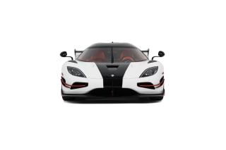 KOENIGSEGG AGERA RS 2015 ARCTIC WHITE GT Spirit 1:18 Resinemodell (Türen, Motorhaube... nicht zu öffnen!)