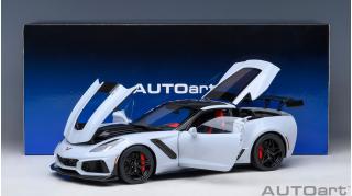 Chevrolet Corvette ZR1 2019 (ceramic matrix grey metallic) (composite model/full openings) AUTOart 1:18 Composite