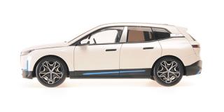BMW iX - 2022 - WHITE METALLIC Minichamps 1:18 Metallmodell mit zu öffnenden Türen und Haube(n)
