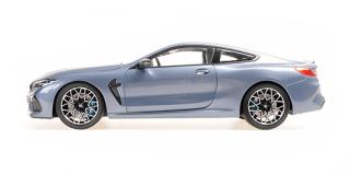 BMW M8 COUPE - BLUE METALLIC - 2020 Minichamps 1:18 Metallmodell (Türen zu öffnen!)