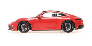 PORSCHE 911 CARRERA 4 GTS - 2020 - RED Minichamps 1:18 Metallmodell, Türen, Motorhaube... nicht zu öffnen