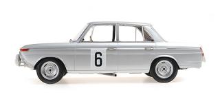 BMW 1800 TISA - BMW - MUNARON/EPPELEIN - SPA 24 HOURS 1965 Minichamps 1:18 Metallmodell, Türen, Motorhaube... nicht zu öffnen