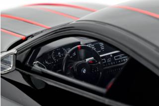 BMW M4 CSL BLACK SAPPHIRE GT Spirit 1:18 Resinemodell (Türen, Motorhaube... nicht zu öffnen!)