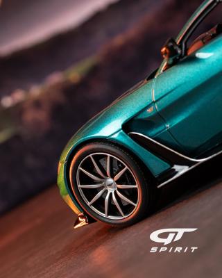 ASTON MARTIN V12 VANTAGE ROADSTER TAYOS TURQUOISE GT Spirit 1:18 Resinemodell (Türen, Motorhaube... nicht zu öffnen!)