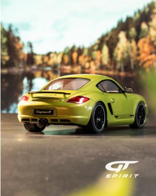 PORSCHE CAYMAN R 2012 PERIDOT METALLIC  GT Spirit 1:18 Resinemodell (Türen, Motorhaube... nicht zu öffnen!)