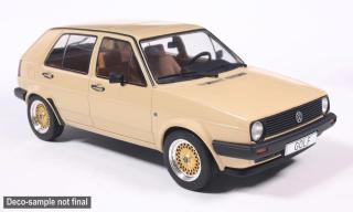 VW Golf II, beige, 1983 mit BBS Felgen MCG 1:18 Metallmodell, Türen und Hauben nicht zu öffnen