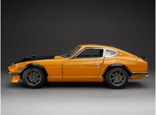 Datsun Fairlady Z (S30), orange with carbon bonnet SunStar Metallmodell 1:18