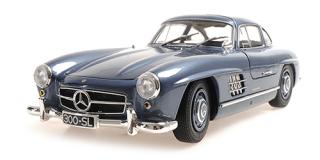 MERCEDES-BENZ 300 SL (W198) - 1955 - LIGHT BLUE METALLIC Minichamps 1:18 Metallmodell (Türen zu öffnen!)