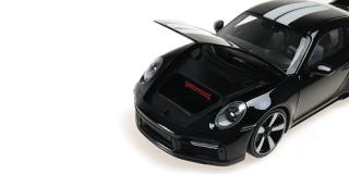 PORSCHE 911 (992) SPORT CLASSIC – 2022 – BLACK Minichamps 1:18 Metallmodell