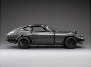 Datsun 240Z 1971  dark gray SunStar Metallmodell 1:18