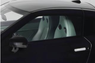 NISSAN GT-R TAKUMI EDITION PURPLE 2024 GT Spirit 1:18 Resinemodell (Türen, Motorhaube... nicht zu öffnen!)