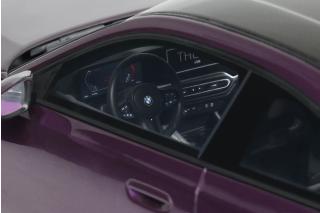 BMW M2 PURPLE 2023 GT Spirit 1:18 Resinemodell (Türen, Motorhaube... nicht zu öffnen!)