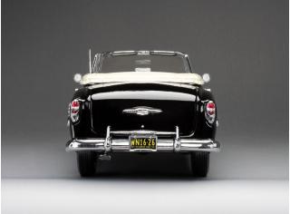 Chevrolet Bel Air Open Convertible 1953  black SunStar Metallmodell 1:18