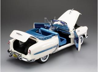 Chevrolet Bel Air Open Convertible 1953  white SunStar Metallmodell 1:18