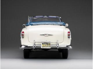 Chevrolet Bel Air Open Convertible 1953  white SunStar Metallmodell 1:18