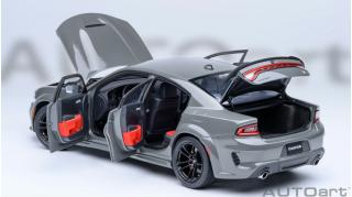 DODGE CHARGER SCAT PACK WIDEBODY Grün (SUBLIME) AUTOart 1:18 Composite