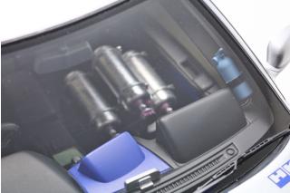 Nissan Skyline R34 GT-R 2001 \"Fast & Furious\" (Silver/Blue Stripes) Kyosho 1:12 Metallmodell