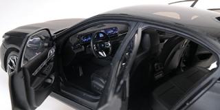 BMW i5 - 2023 - MATT GREY Minichamps 1:18 Metallmodell mit zu öffnenden Türen und Haube(n)