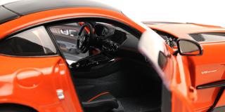 MERCEDES-AMG GT BLACK SERIES - 2021 - ORANGE W/SILVER WHEELS Minichamps 1:18 Metallmodell mit zu öffnenden Hauben und Türen!
