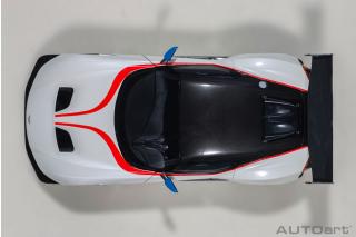 ASTON MARTIN VULCAN 2015 (STRATUS WHITE/BLUE STRIPES) (COMPOSITE MODEL/FULL OPENINGS)  AUTOart 1:18
