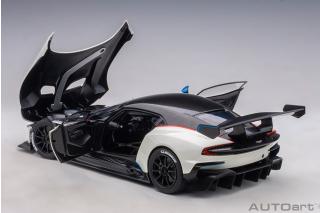 ASTON MARTIN VULCAN 2015 (STRATUS WHITE/BLUE STRIPES) (COMPOSITE MODEL/FULL OPENINGS)  AUTOart 1:18