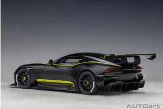 ASTON MARTIN VULCAN 2015 (MATT BLACK/LIME GREEN STRIPES) (COMPOSITE MODEL/FULL OPENINGS) AUTOart 1:18