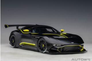 ASTON MARTIN VULCAN 2015 (MATT BLACK/LIME GREEN STRIPES) (COMPOSITE MODEL/FULL OPENINGS) AUTOart 1:18