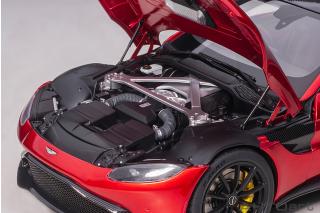 Aston Martin Vantage 2019 (hyper red) (composite model/full openings) 1:18