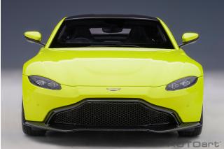 Aston Martin Vantage 2019 (lime essence) (composite model/full openings) AUTOart 1:18