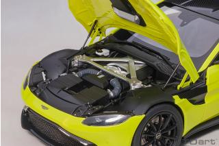 Aston Martin Vantage 2019 (lime essence) (composite model/full openings) AUTOart 1:18