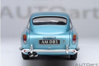 Aston Martin DB5 1964 (caribbean pearl/blue) (composite model/full openings) AUTOart 1:18