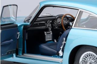 Aston Martin DB5 1964 (caribbean pearl/blue) (composite model/full openings) AUTOart 1:18