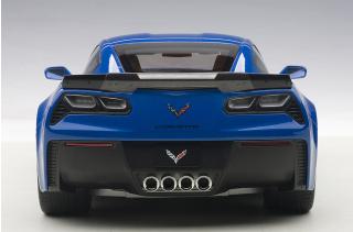 Chevrolet Corvette C7 Z06 (laguna blue tintcoat/ black rims) 2014 (composite model/full openings) AUTOart 1:18