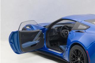 Chevrolet Corvette C7 Z06 (laguna blue tintcoat/ black rims) 2014 (composite model/full openings) AUTOart 1:18