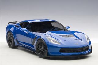 Chevrolet Corvette C7 Z06 (laguna blue tintcoat/ black rims) 2014 (composite model/full openings) AUTOart 1:18