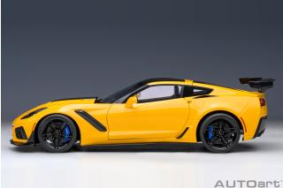 Chevrolet Corvette ZR1 2019 (Corvette racing yellow tintcoat) (composite model/full openings) AUTOart 1:18 Composite