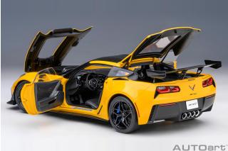 Chevrolet Corvette ZR1 2019 (Corvette racing yellow tintcoat) (composite model/full openings) AUTOart 1:18 Composite