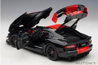 Dodge Viper \"1:28 Special Edition\" ACR 2017 (black/ red stripes) (composite model/full openings) AUTOart 1:18