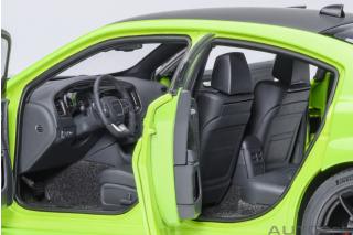 DODGE CHARGER SCAT PACK WIDEBODY Grün (SUBLIME) AUTOart 1:18 Composite