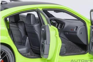 DODGE CHARGER SCAT PACK WIDEBODY Grün (SUBLIME) AUTOart 1:18 Composite